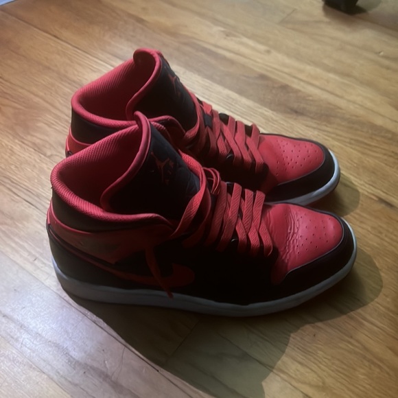 Air Jordan 1 Fire red - Picture 2 of 4